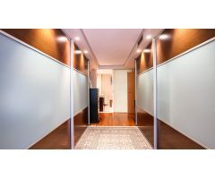 Exclusivo piso de 3 dormitorios con garaje, en el centro