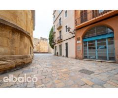 Local en la Part Alta de Tarragona: ¡Un espacio diáfano con muchas posibilidades!