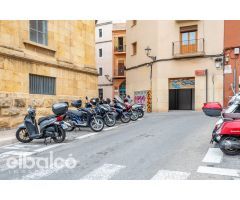 Local en la Part Alta de Tarragona: ¡Un espacio diáfano con muchas posibilidades!