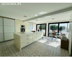 Chalet en La Nucía 3 habitaciones y piscina privada ??????? 575.000€