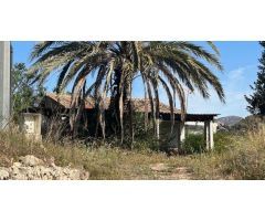 ????Casa de campo terreno rústico de 20.000 m² incluye una casa de 128m² para reformar en SENTENILLA