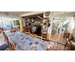 Casa de campo con terreno de 2400 m² 6 habitaciones en La Nucía 470.000€?????