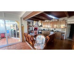 Casa de campo con terreno de 2400 m² 6 habitaciones en La Nucía 470.000€?????