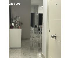 ¡AMPLIA Y LUMINOSA CASA EN CARRÚS, ELCHE!