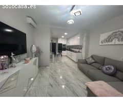 ¡AMPLIA Y LUMINOSA CASA EN CARRÚS, ELCHE!