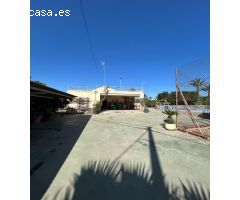 BUSCAS UN CAMPO A 2 MINUTOS DE ELCHE ?