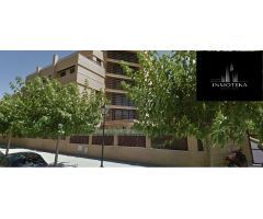 REF: C002 GRUPO INMOTEKA INMOBILIARIA VENDE PLAZA DE GARAJE ZONA UNIVERSIDAD/CAMPUS