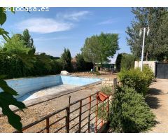 REF: C013 GRUPO INMOTEKA INMOBILIARIA VENDE CHALET EN URBANIZACION LOS PRADOS (SANTA ANA)
