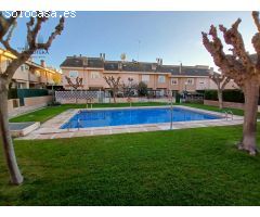 REF: C040 GRUPO INMOTEKA INMOBILIARIA VENDE CHALET ZONA CAMPUS/CORTE INGLES