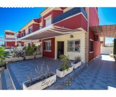 Chalet en Venta en Pilar de la Horadada, Alicante