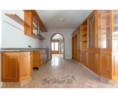 Chalet en Venta en Orihuela, Alicante