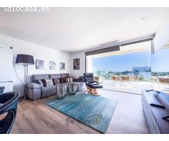 Piso en venta en Las Colinas Golf con garaje