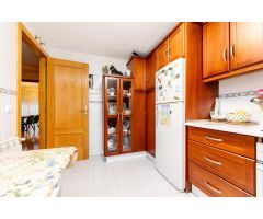Chalet pareado en Parla