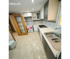 Venta de Chalet en Los Balcones – Piscina Privada