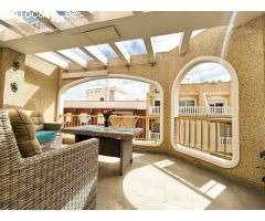 ¡Vive junto al mar! Piso con terraza cerca de la playa Locos