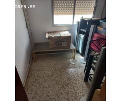 PISO MUY AMPLIO A LA VENTA