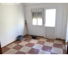 BONITO PISO MUY AMPLIO Y ECONOMICO