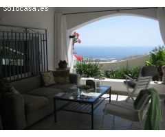 MAGNIFICA CASA CON JARDIN