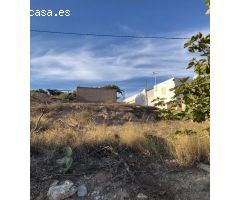 CASA EN RUINAS CON TERRENO