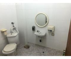BONITO LOCAL EN VENTA EN ADRA