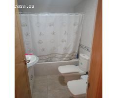 Bonito piso seminuevo cercano a la playa en venta en Adra