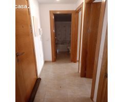 Bonito piso seminuevo cercano a la playa en venta en Adra