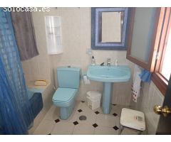 GRAN CASA DUPLEX EN VENTA EN LA CURVA (ADRA)