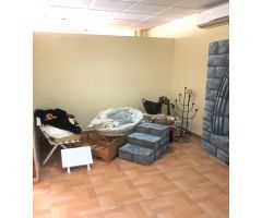 BONITO LOCAL COMERCIAL EN ADRA EN VENTA