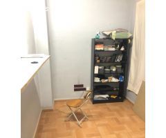 BONITO LOCAL COMERCIAL EN ADRA EN VENTA
