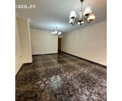 GRAN PISO CENTRICO EN ADRA