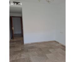 BONITO PISO EN VENTA EN ADRA