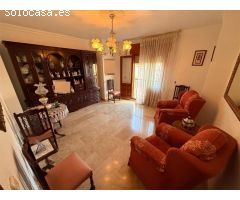 GRAN CASA CÉNTRICA EN VENTA EN ADRA