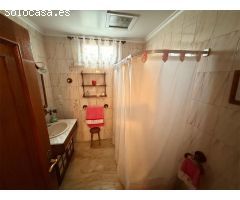 GRAN CASA CÉNTRICA EN VENTA EN ADRA