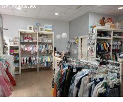 LOCAL COMERCIAL CÉNTRICO EN VENTA EN ADRA