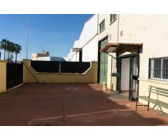 NAVE INDUSTRIAL CON UN ESPACIO AMPLIO Y FUNCIONAL EN SAN JOSÉ DE LA RINCONADA (SEVILLA)