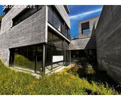 Casa en venta en Intxaurrondo