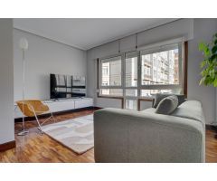 Vivienda en edificio de reciente construcción en Osianga