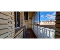 Venta de casa de 5 dormitorios en Épila