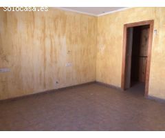 VIVIENDA ADOSADA EN CEUTI