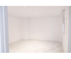 Piso totalmente reformado en pleno centro de Santa Pola