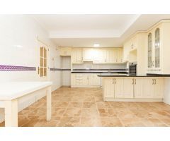 Piso en Venta en Torrevieja, Alicante