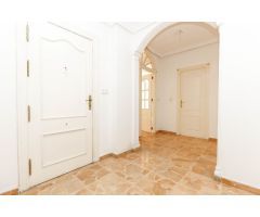 Piso en Venta en Torrevieja, Alicante