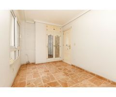 Piso en Venta en Torrevieja, Alicante