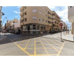 Local comercial en Venta en Torrevieja, Alicante