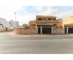 Chalet en Venta en Torrevieja, Alicante