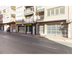Local comercial en Venta en Torrevieja, Alicante