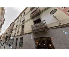 SE VENDE LOCAL OKUPADO EN SANTA COLOMA DE GRAMENET (BARCELONA)