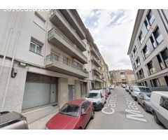 Se vende piso OKUPADO en Olot (Girona)