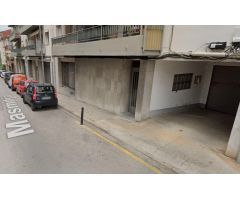 Se vende garaje OKUPADO en Olot (Girona)