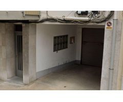 Se vende garaje OKUPADO en Olot (Girona)